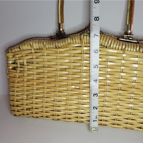 Vintage Rattan Wicker Purse/Tote - Picture 10 of 15